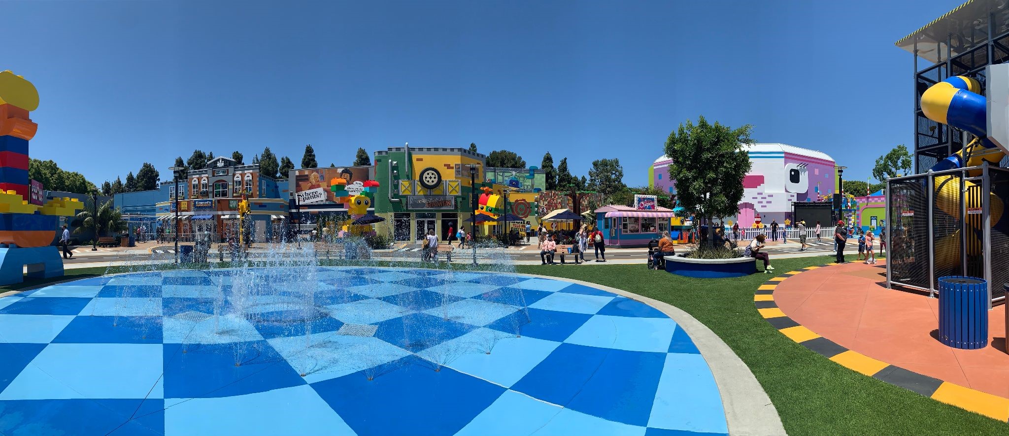 Legoland fountain